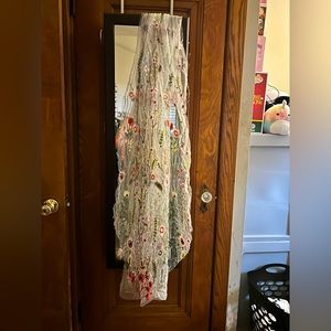 White tulle material wildflower embroidered Waltz length veil